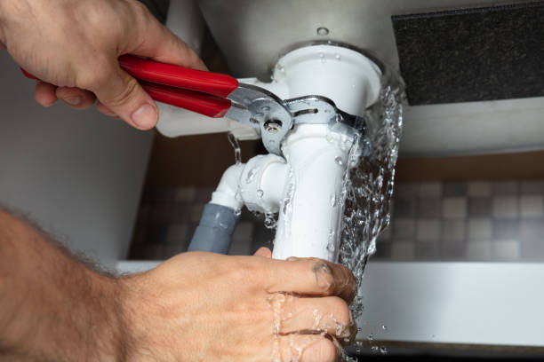 Best Water damage restoration near me  in Mendenhall, MS